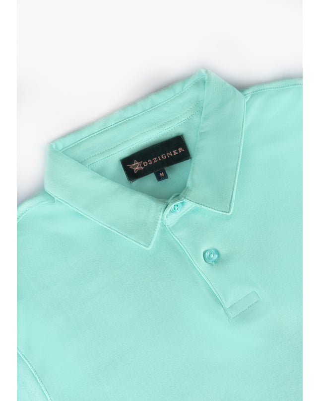 Close-up of Supima cotton fabric of the D3ZIGNER Polo T-Shirt